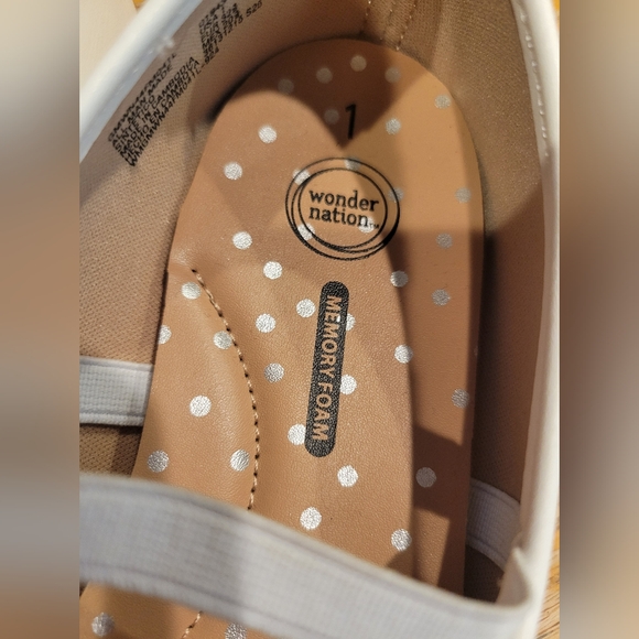 Wonder Nation Kids Off White Dress Shoes with Bow Nwot Size 1 - Picture 4 of 8